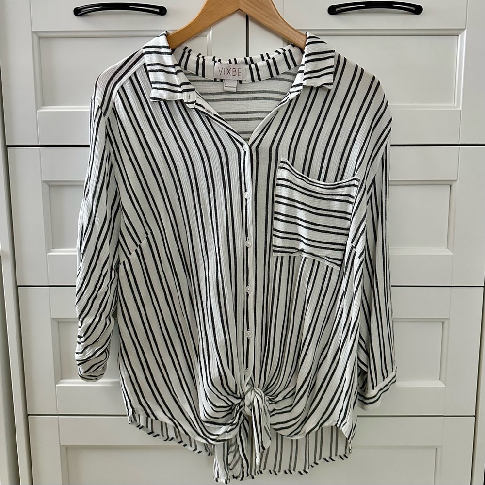 Vixbe Black and White Striped Button Up 3/4 Sleeve Women's Top